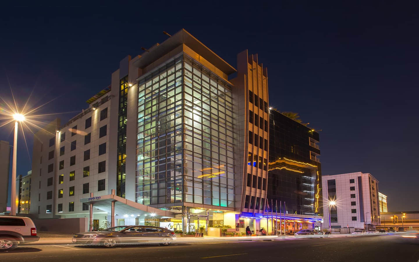Mena Albarsha At The Mall Dubaï