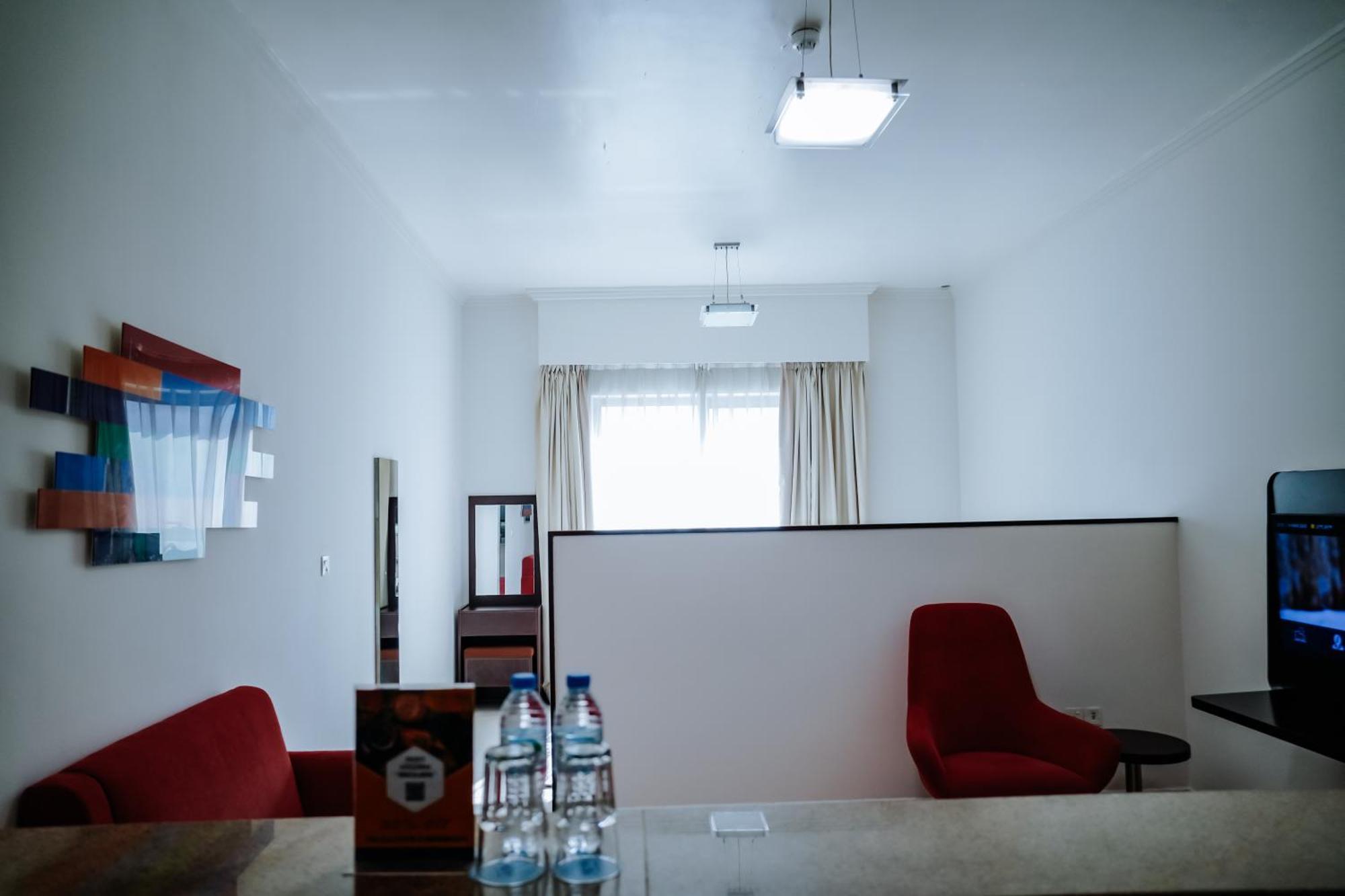 Aparthotel Mena Albarsha At The Mall Dubai